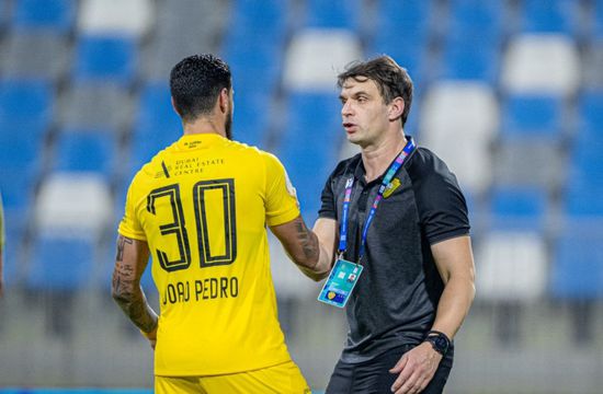 ميلوييفيتش: أسعى لتحقيق لقب الدوري الإماراتي مع الشارقة