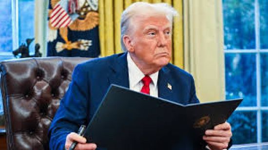 ترامب يعلن اعتزامه تحديد رسوم جمركية على الصلب