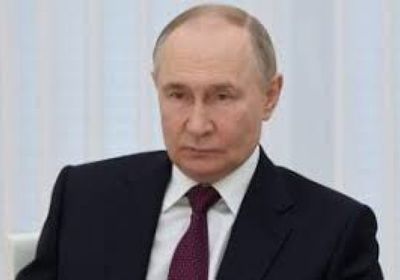 بوتين يصل إلى قاعدة أميركية في ألاسكا لعقد قمة مع ترامب