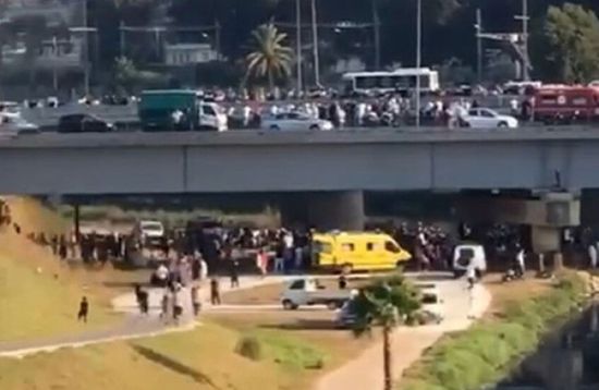 قتلى وجرحى في سقوط حافلة بالجزائر