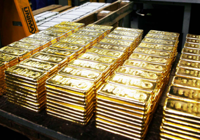 الذهب يتكبد خسائر أسبوعية بنسبة 3.1%