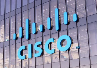 "سيسكو" تتوقع إيرادات تتخطى تقديرات وول ستريت في الربع الأول