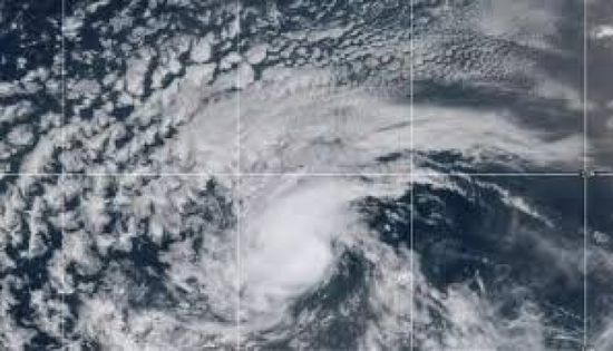 الإعصار إيرين يبلغ الفئة الخامسة مع اقترابه من منطقة الكاريبي