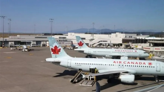 إضراب مضيفات "إير كندا" يؤثر على مئات الرحلات الجوية