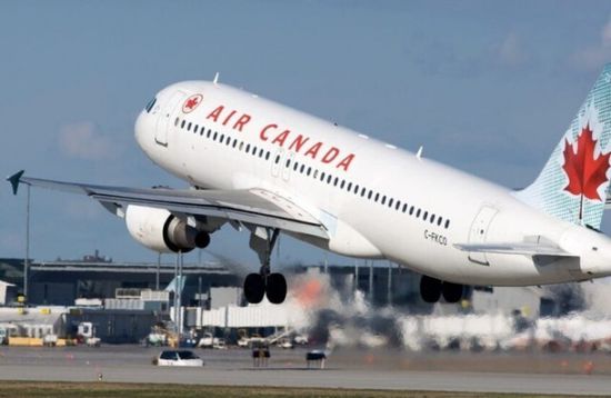 الخطوط الكندية تستأنف رحلاتها بعد تدخل الحكومة لإنهاء إضراب