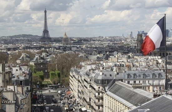 الخارجية الفرنسية تستنكر توقيف موظف لدي سفارتها في مالي