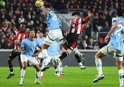 الوافد الجديد ندوي يتألق في فوز فورست على برنتفورد بالدوري