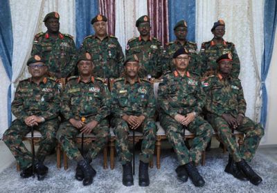 البرهان يعيد تشكيل رئاسة هيئة أركان الجيش السوداني