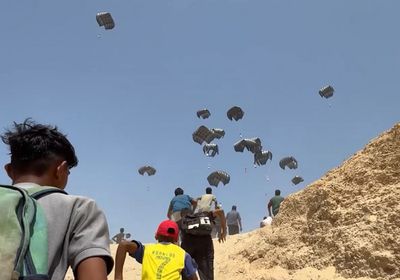 الإمارات تنفذ الإنزال الجوي للمساعدات الـ75 في قطاع غزة