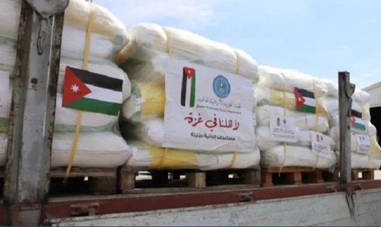 الأردن: عبور 85 شاحنة إغاثية إلى قطاع غزة