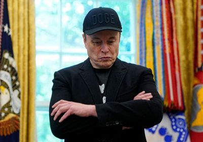 ماسك يوقف خططه لإنشاء حزب سياسي ثالث