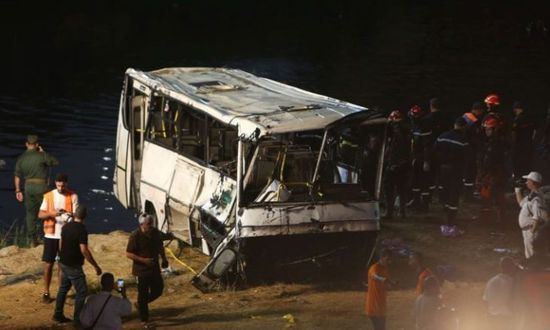 ارتفاع حصيلة حادث حافلة في بنين إلى 37 قتيلًا
