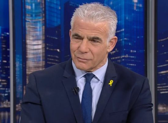 بعد تجنيد 60 ألف جندي.. لابيد يهاجم قرار حكومة نتنياهو لتحقيق وهم الاحتلال