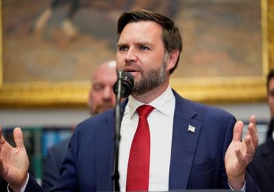 فانس: أوكرانيا تسعى للحصول على ضمانات بشأن وحدة أراضيها