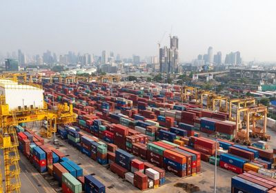 تايلاند تدعو إلى إصلاحات اقتصادية لمواجهة الرسوم الأمريكية