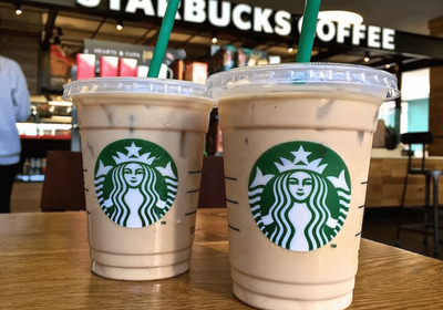 "ستاربكس" تزيد أجور موظفيها في أمريكا الشمالية