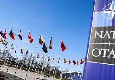 أمين عام الناتو يدعو لضمانات أمنية قوية لأوكرانيا