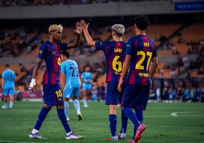 فليك غير منزعج من الانتقادات الموجهة لاحتفالات جمال بالأهداف