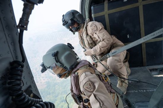 فريق الإنقاذ الإماراتي يواصل عمليات إخماد حرائق الغابات في ألبانيا