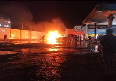 حريق ضخم يندلع داخل محطة بنزين بدمشق