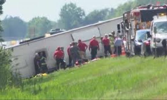 انقلاب حافلة سياحية في نيويورك يخلف قتلى وجرحى