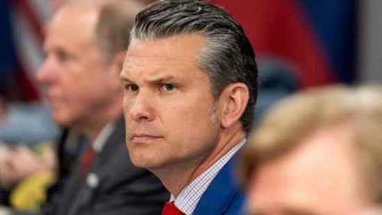 إقالة اثنين من كبار قوات الاحتياط البحرية الأمريكية