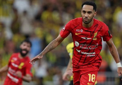 ثنائية أوباميانج تساعد مرسيليا على العودة للانتصارات