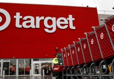 سهم "تارجت" يتراجع بعد تعيين رئيس تنفيذي جديد