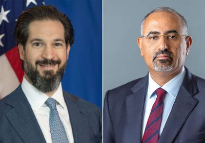 الرئيس الزُبيدي والسفير الأمريكي يناقشان الوضع الإنساني في عدن ولحج