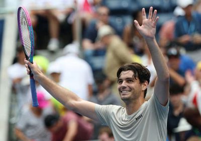 فريتز وشيلتون يقودان الحلم الأمريكي في فلاشينج ميدوز