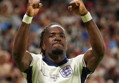 المهاجم رو ينضم إلى بولونيا 