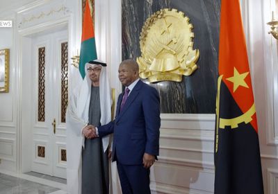 محمد بن زايد يبحث مع رئيس أنغولا العلاقات الثنائية