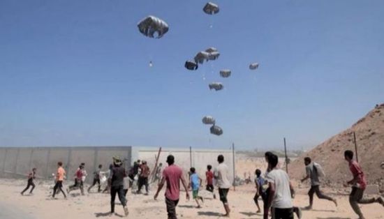 الإمارات تُنفذ الإنزال الجوي الـ80 لمساعدات غزة