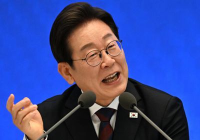 رئيس كوريا الجنوبية يطالب ترامب بفتح طريق جديد للسلام