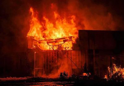 النيران تلتهم برلمان جزر مارشال في حريق اندلع خلال الليل