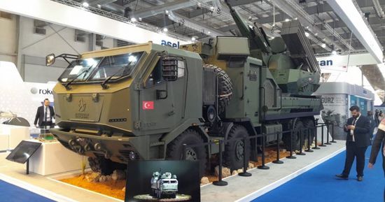 تركيا تعتقل مسؤولين تنفيذيين في شركة دفاع