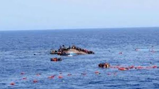 ارتفاع حصيلة انقلاب مركب مهاجرين قبالة موريتانيا إلى 69 قتيلًا