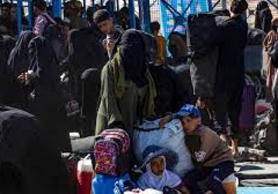 أكثر من 800 عراقي يغادرون مخيم الهول في سوريا