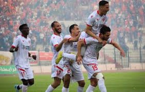 أولمبيك أقبو يتصدر الدوري الجزائري بالفوز على وهران