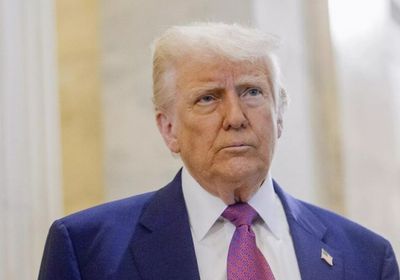 ترامب: لست واثقاً من اجتماع بوتين وزيلينسكي