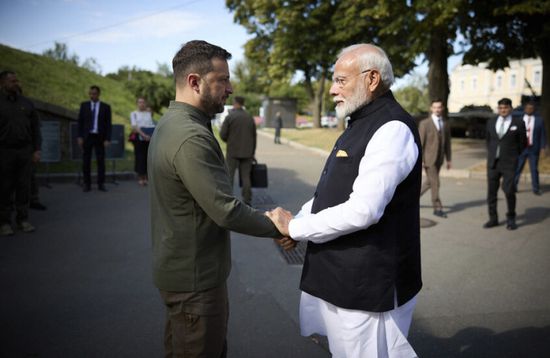 هاتفياً.. رئيس الوزراء الهندي يناقش مع زيلينسكي التطورات في الملف الأوكراني