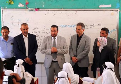 لملس يطلق العام الدراسي الجديد بعدن ويؤكد دعم العملية التعليمية