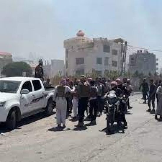 اشتباكات عنيفة بين مسلحين وقوات الحرس الوطني بالسويداء