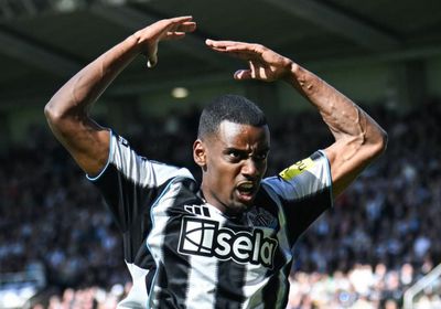 ليفربول يحسم صفقة "إيزاك" برقم قياسي