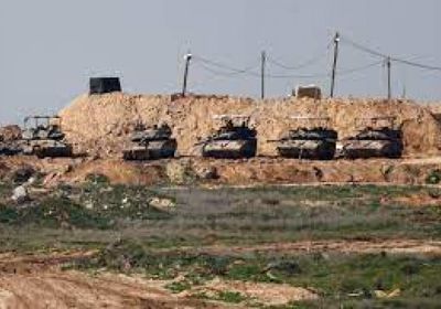 جيش الاحتلال يطوق غزة من 3 اتجاهات