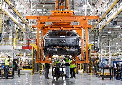 فورد تسرح مئات الموظفين في جنوب إفريقيا