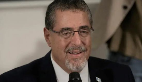 رئيس غواتيمالا: مستعدون لاستقبال المرحلين من أمريكا