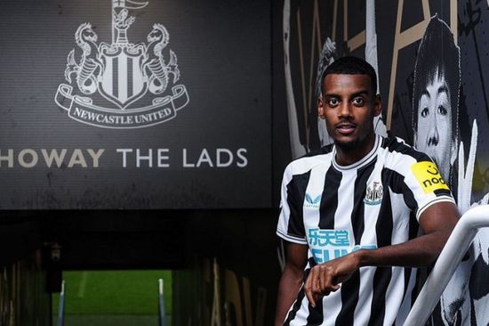 إيساك يبدي امتنانه لنيوكاسل رغم الوداع الفاتر