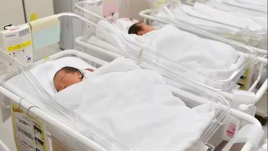 انخفاض قياسي في عدد المواليد باليابان خلال النصف الأول