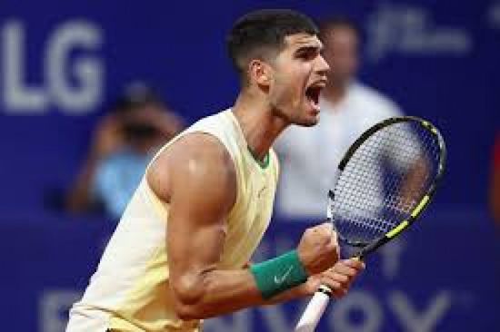 ديوكوفيتش يهزم فريتز ويضرب موعدًا مع ألكاراز